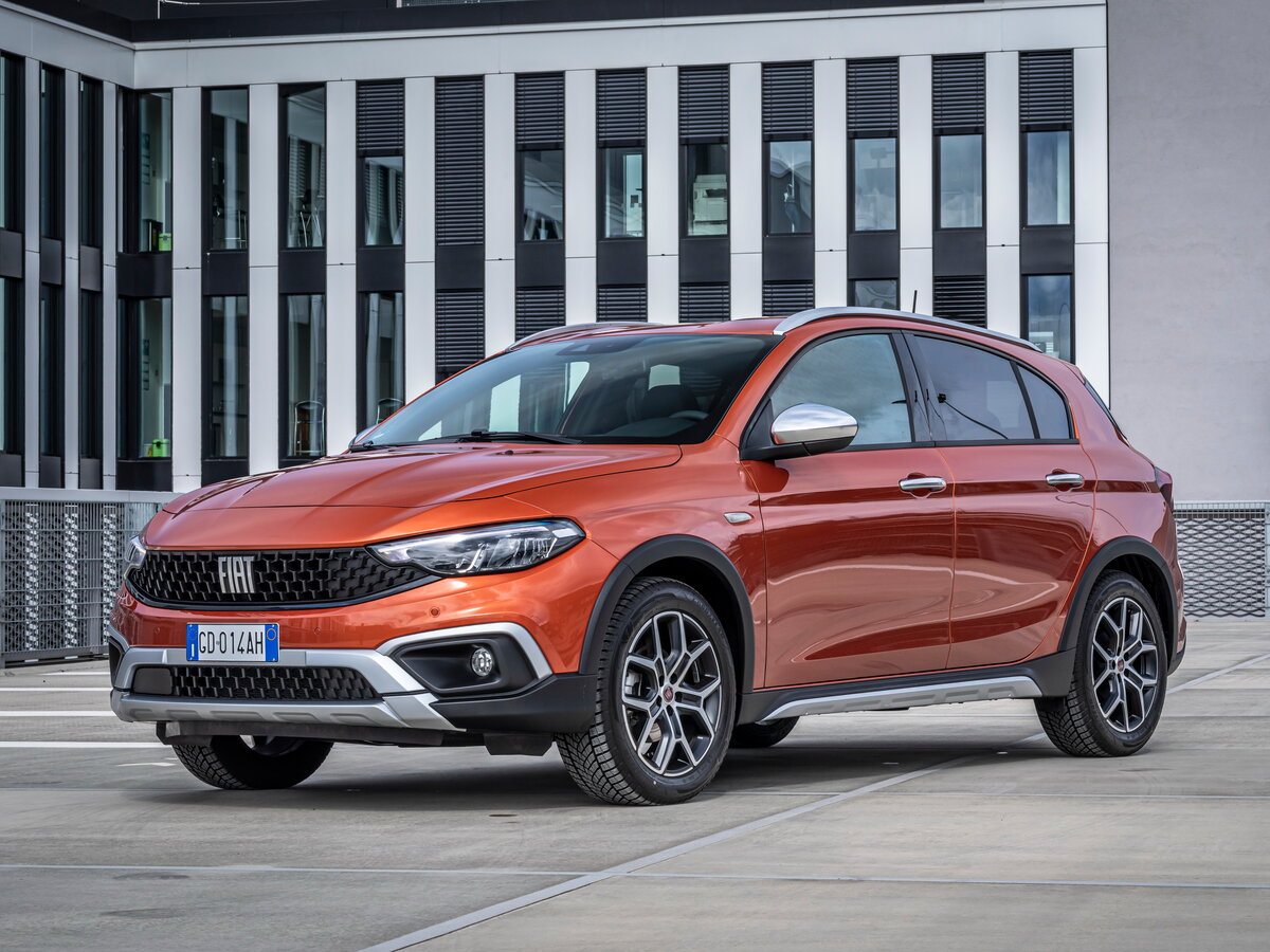 Fiat Tipo 356 Рестайлинг Хэтчбек 5 дв. Cross