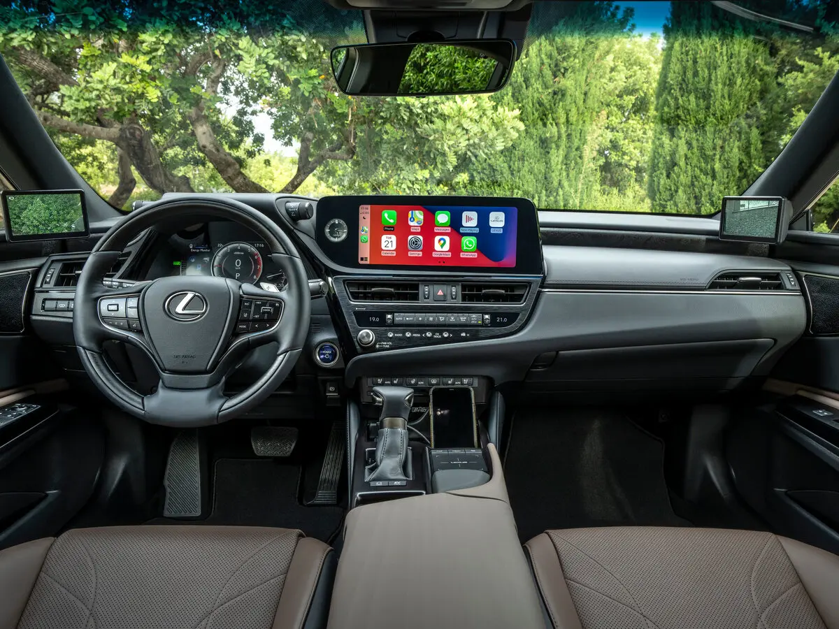 Lexus ES VII Рестайлинг Седан — фото 6