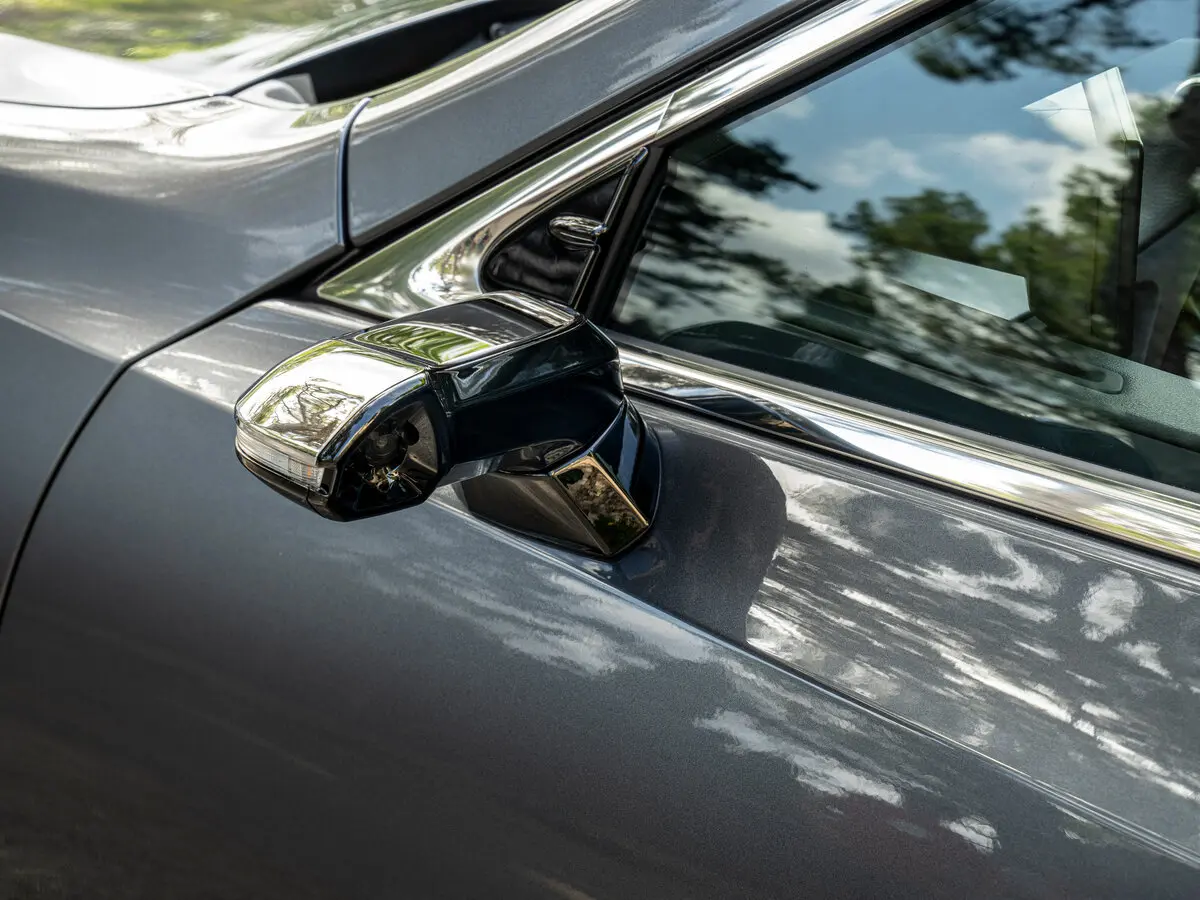 Lexus ES VII Рестайлинг Седан — фото 15
