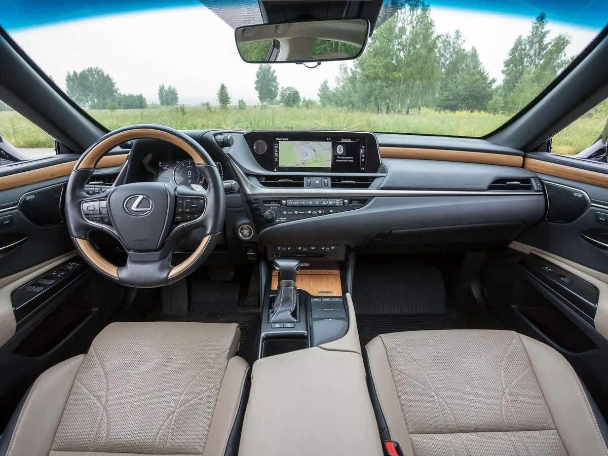 Lexus ES VII Рестайлинг Седан — фото 26