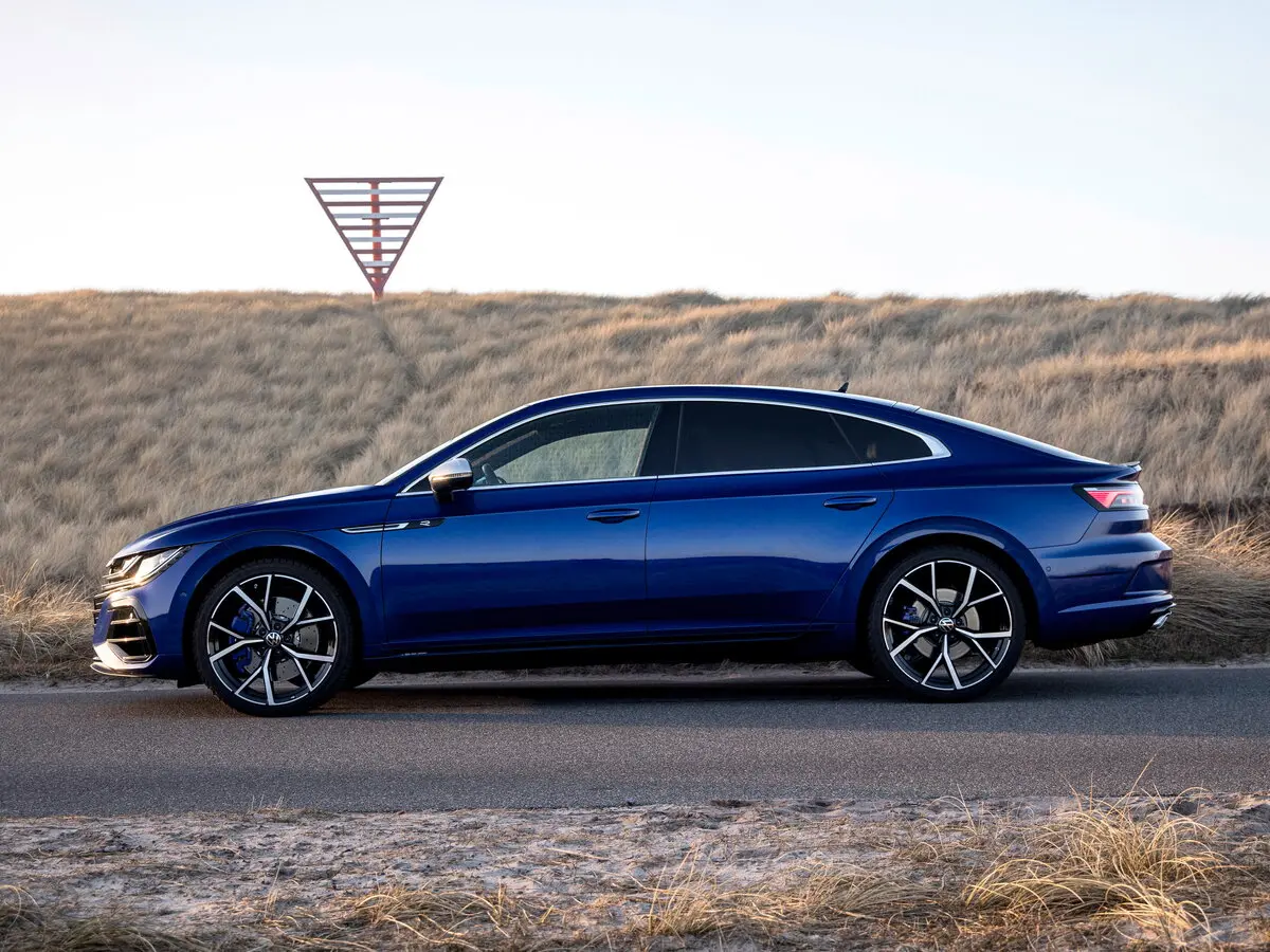 Volkswagen Arteon R 2020 – 2024 Лифтбек — сүрөт 2