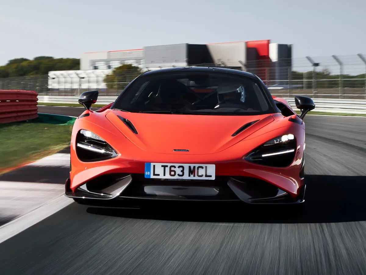 McLaren 765LT 2020 – 2023 Купе — 照片 3