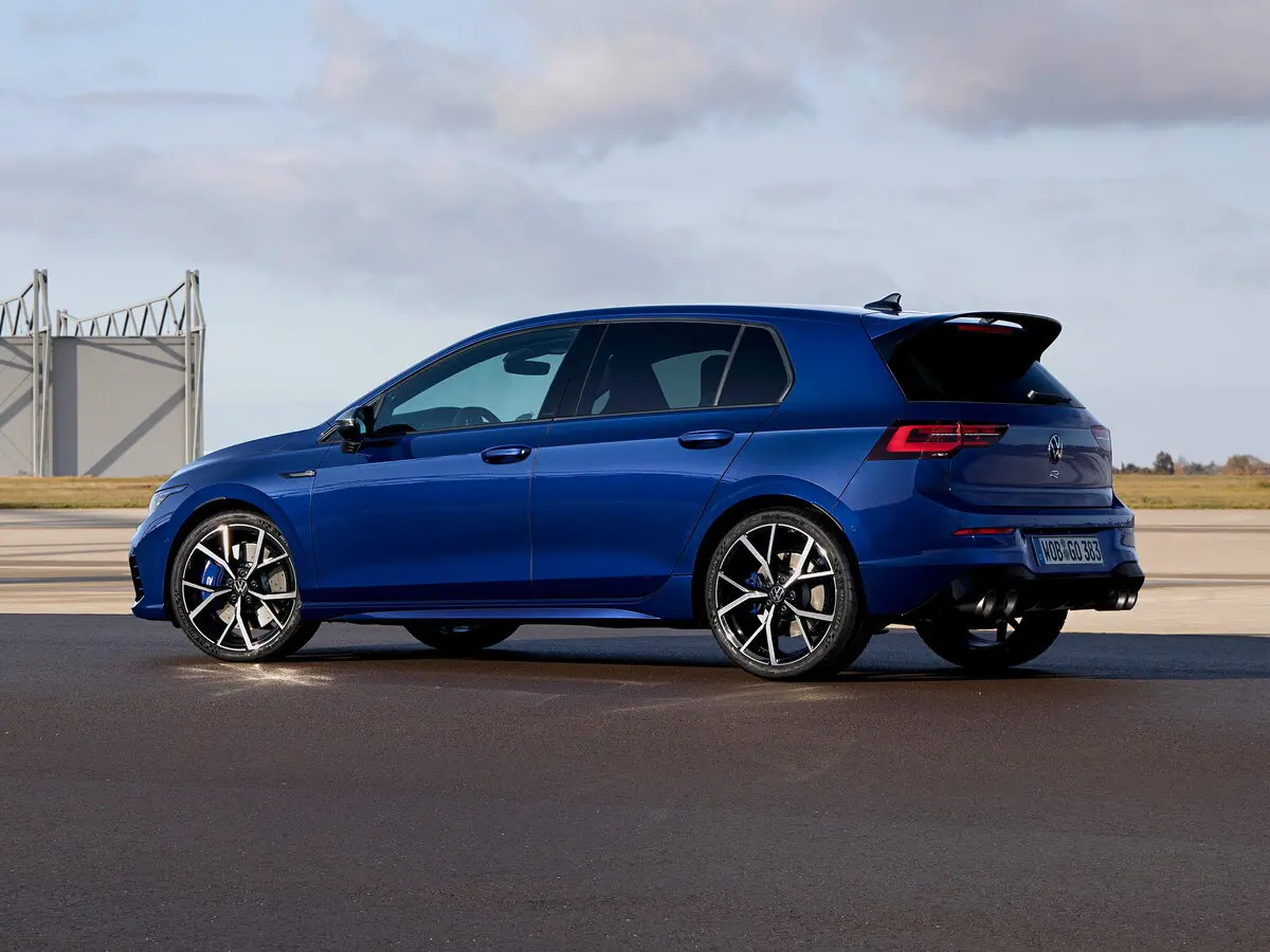 Volkswagen Golf R VIII Хэтчбек 5 дв. — сүрөт 5