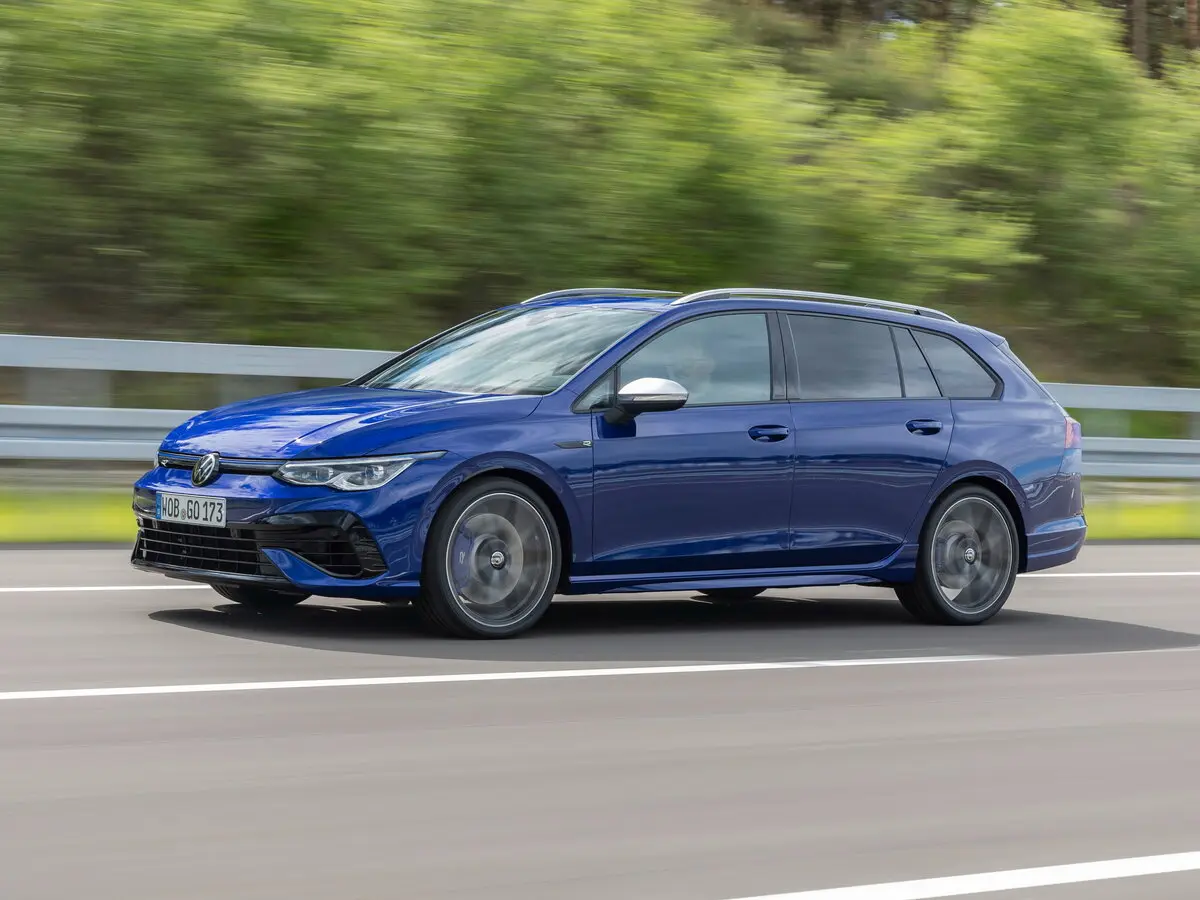 Volkswagen Golf R VIII Универсал 5 дв.