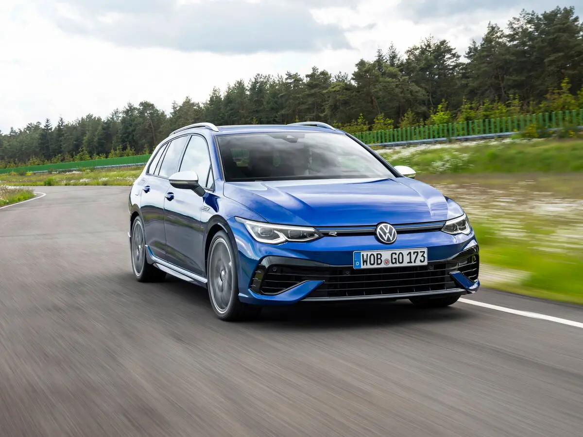 Volkswagen Golf R VIII Универсал 5 дв. — сүрөт 3