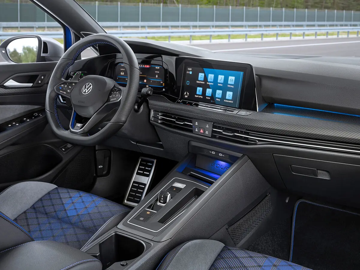Volkswagen Golf R VIII Универсал 5 дв. — сүрөт 6