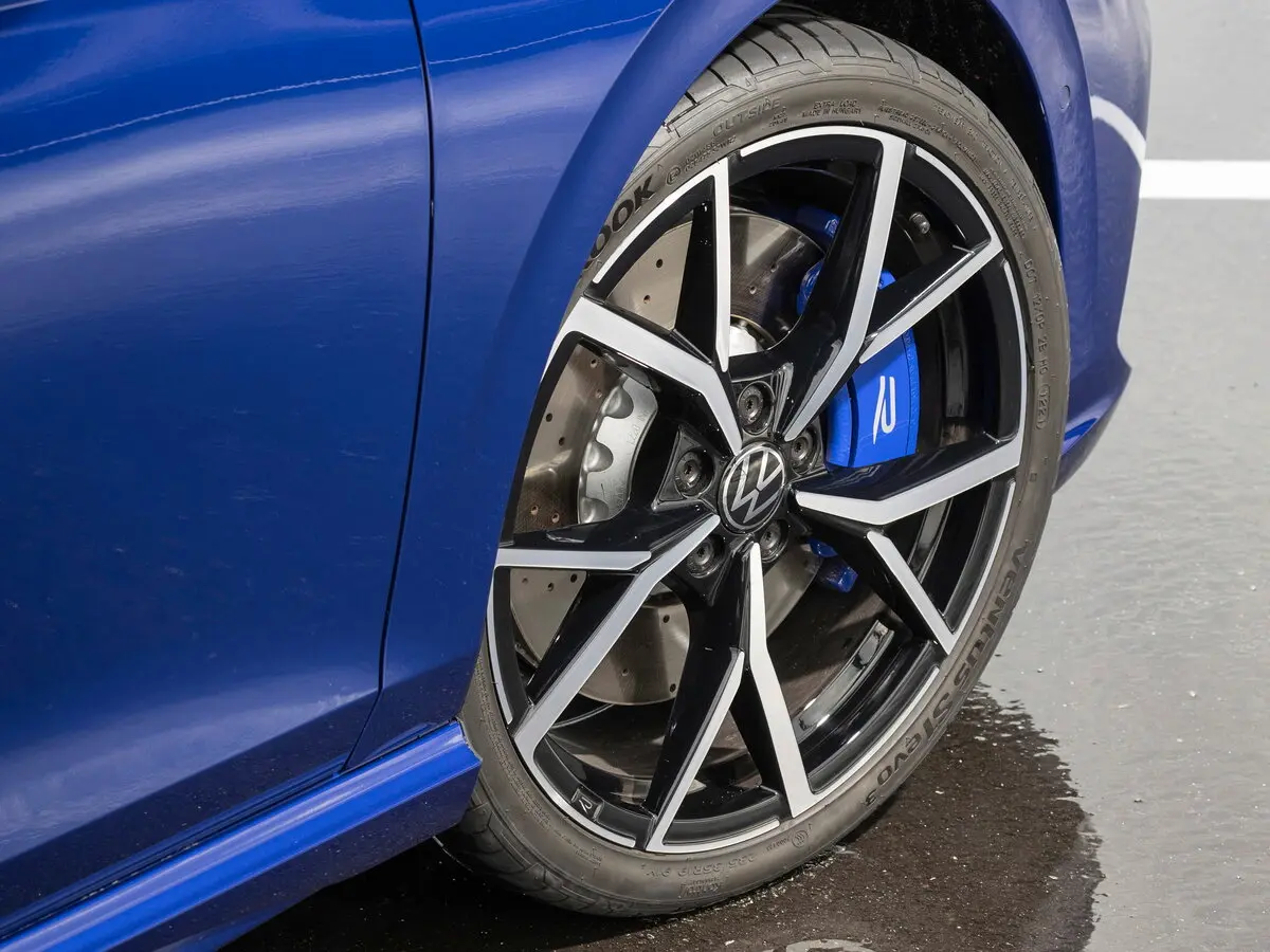 Volkswagen Golf R VIII Универсал 5 дв. — сүрөт 12