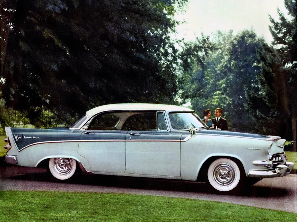 Dodge Custom Royal I Седан-хардтоп — сүрөт 2