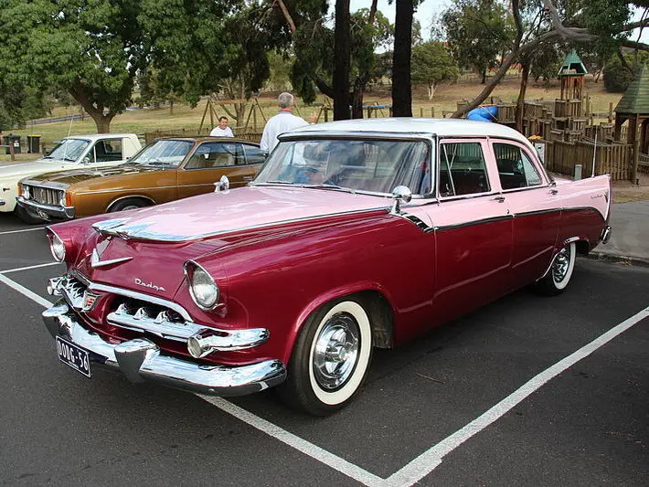 Dodge Custom Royal I Седан