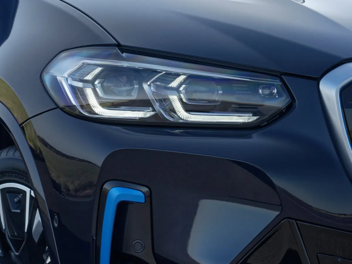 BMW iX3 I (G08) Рестайлинг Внедорожник 5 дв. — сүрөт 11
