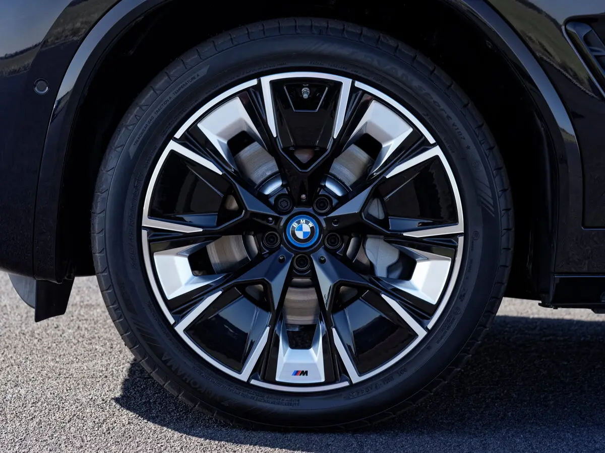 BMW iX3 I (G08) Рестайлинг Внедорожник 5 дв. — сүрөт 15