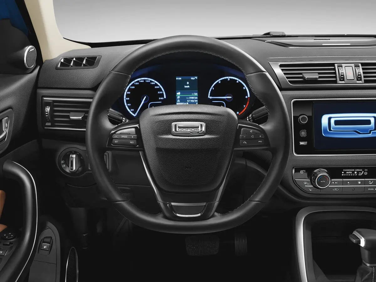 Qoros 5 2016 – 2022 Внедорожник 5 дв. — photo 6