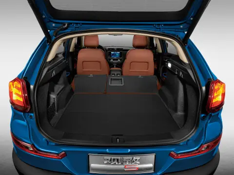 Qoros 5 2016 – 2022 Внедорожник 5 дв. — photo 9