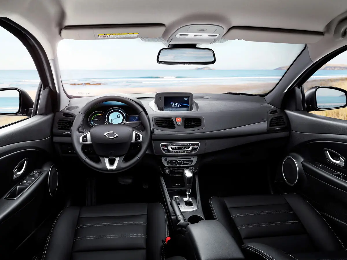 Renault Samsung SM3 Z.E. Рестайлинг Седан — сүрөт 6