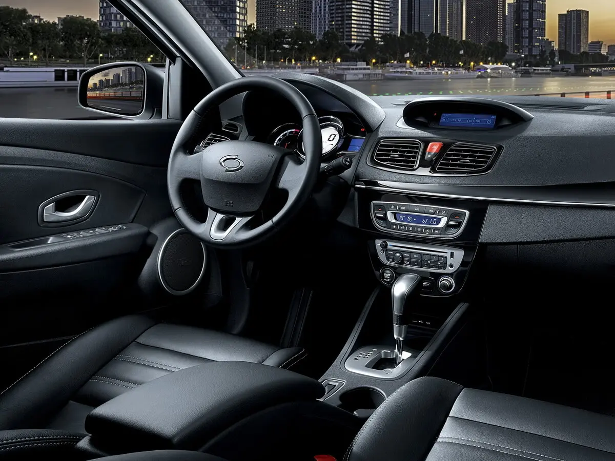 Renault Samsung SM3 Z.E. Рестайлинг Седан — сүрөт 7