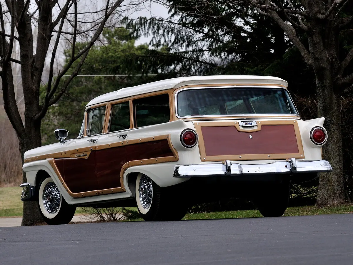 Ford Country Squire IV Универсал 5 дв. — photo 3