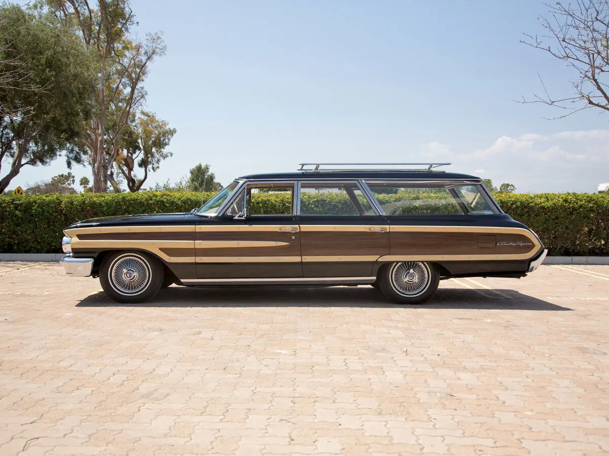 Ford Country Squire V Универсал 5 дв. — сүрөт 2