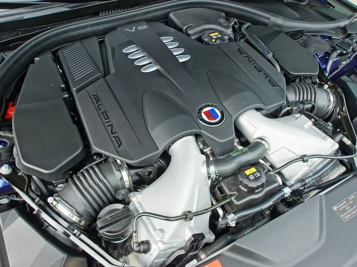 Alpina B7 G12 Restyling Седан — photo 18