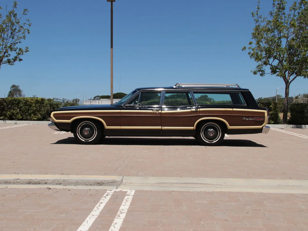Ford Country Squire VI Универсал 5 дв. — сүрөт 2