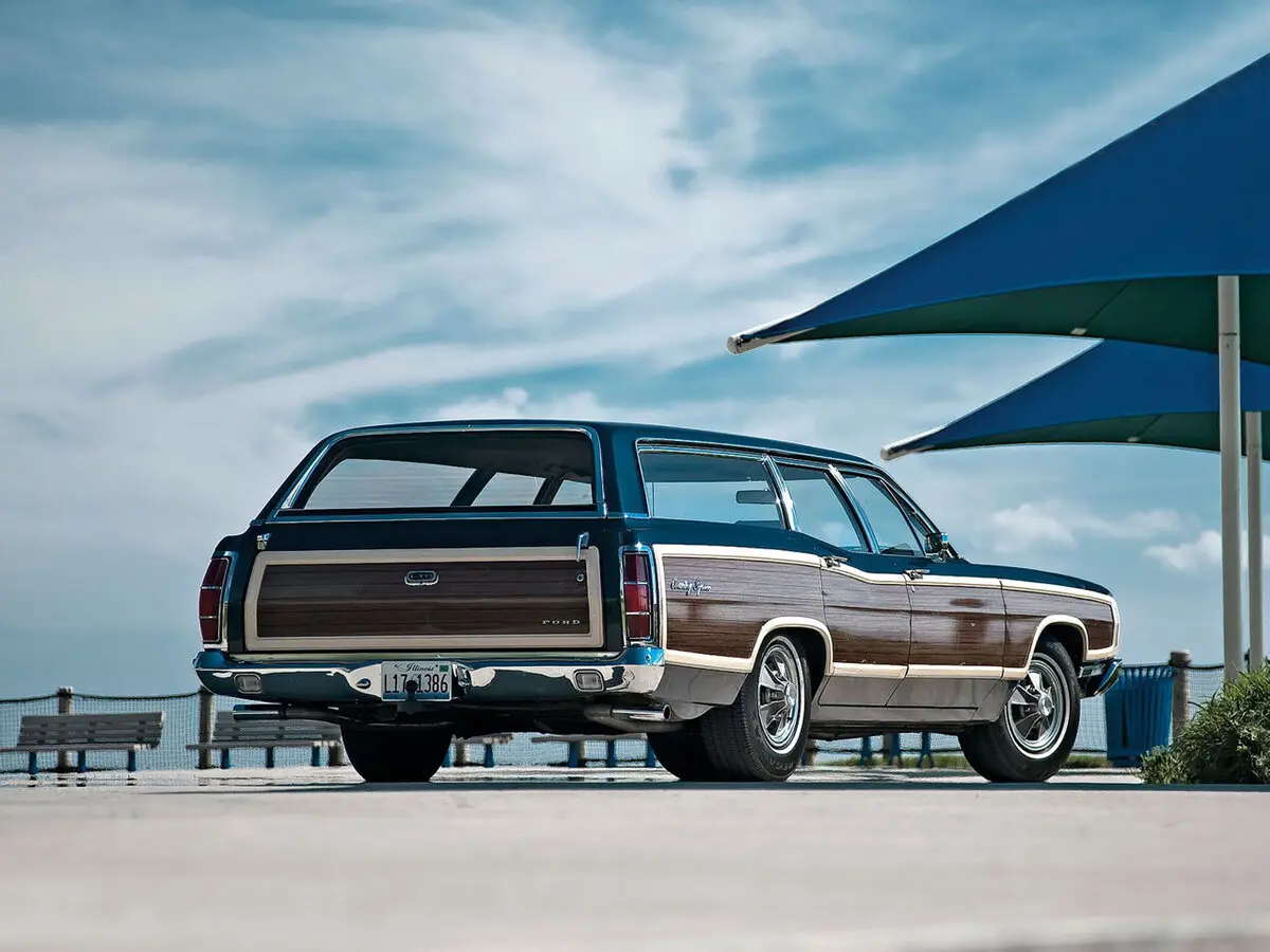 Ford LTD Country Squire I Универсал 5 дв. — сүрөт 5