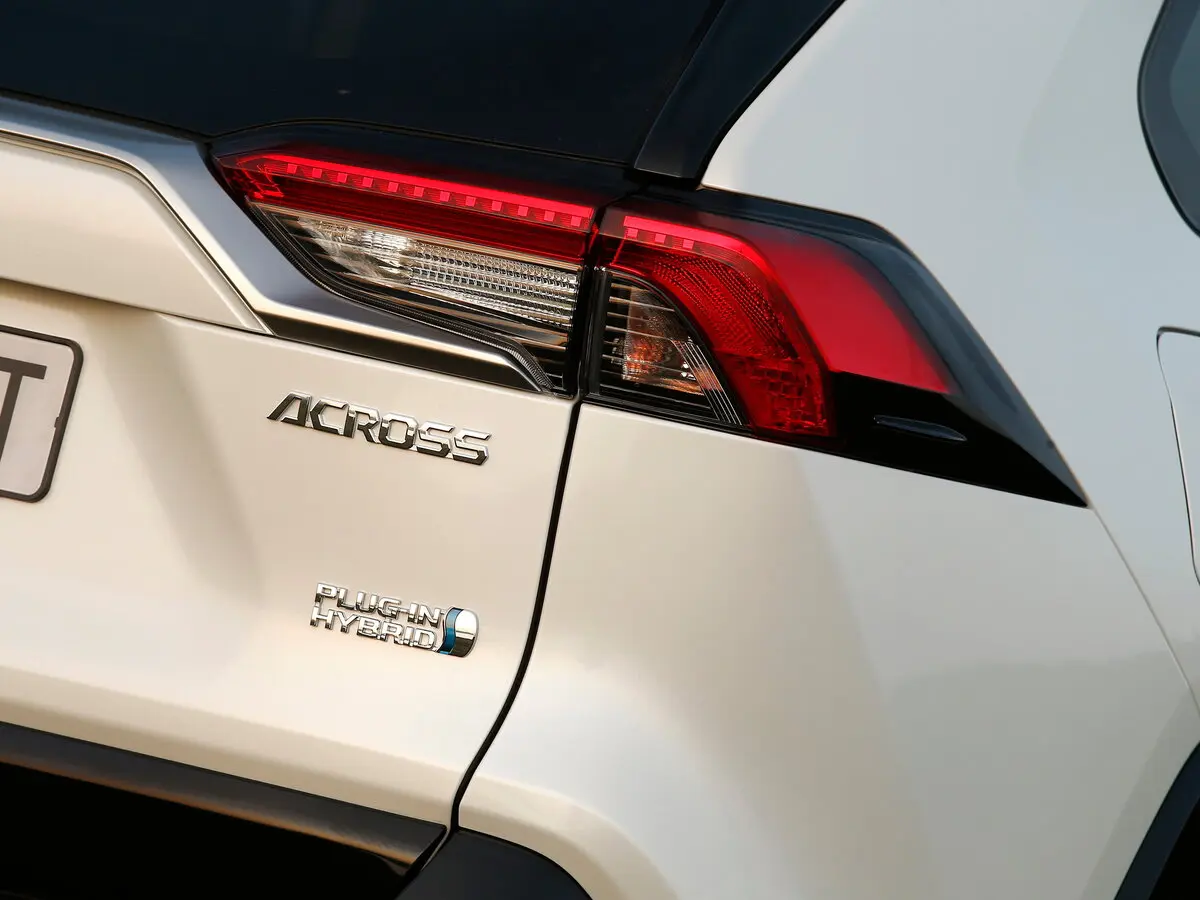 Suzuki Across I Внедорожник 5 дв. — сүрөт 14