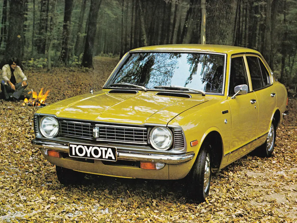 Toyota Corolla ii (E20) Седан