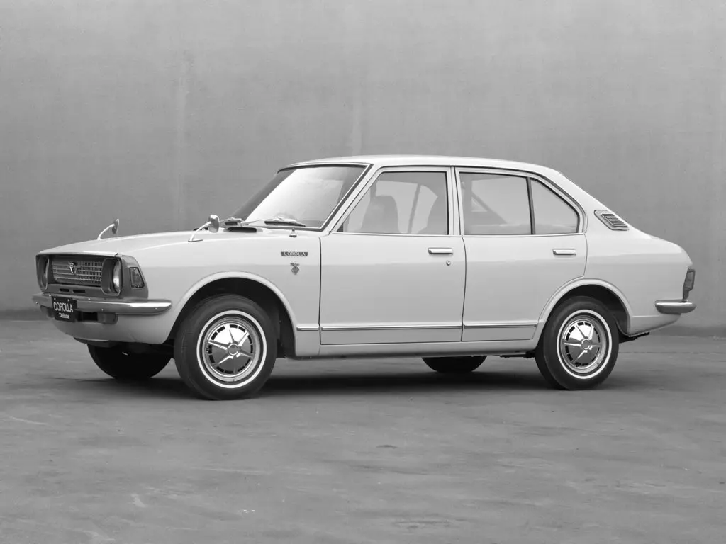Toyota Corolla ii (E20) Седан — фото 2