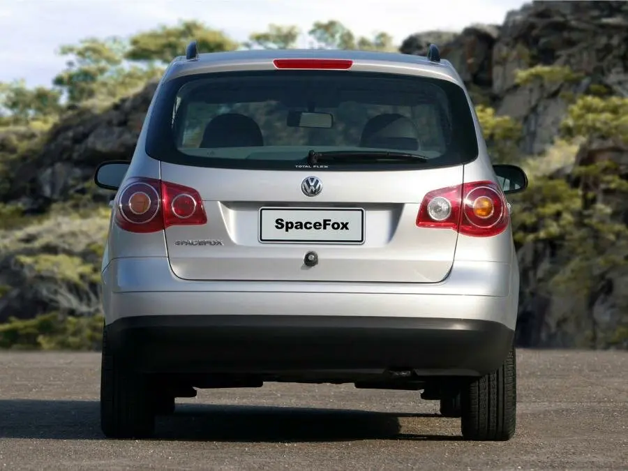 Volkswagen SpaceFox I Минивэн — 照片 4