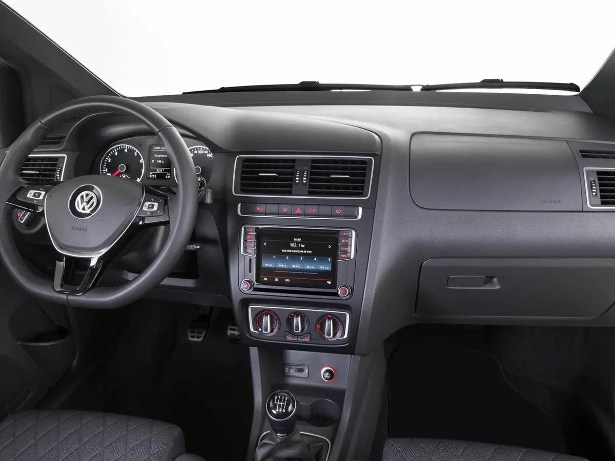 Volkswagen SpaceFox I Минивэн — 照片 6