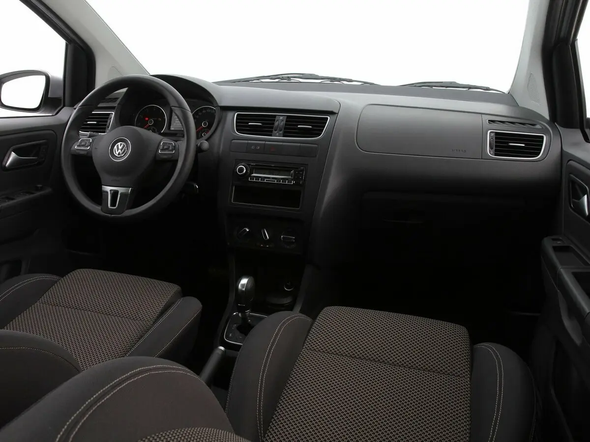Volkswagen SpaceFox I Минивэн — 照片 7