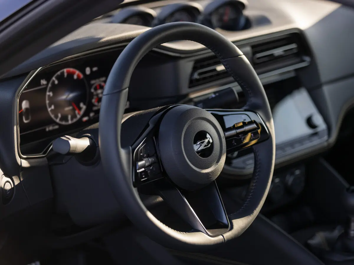 Nissan Z 2021 – н.в. Купе — сүрөт 9