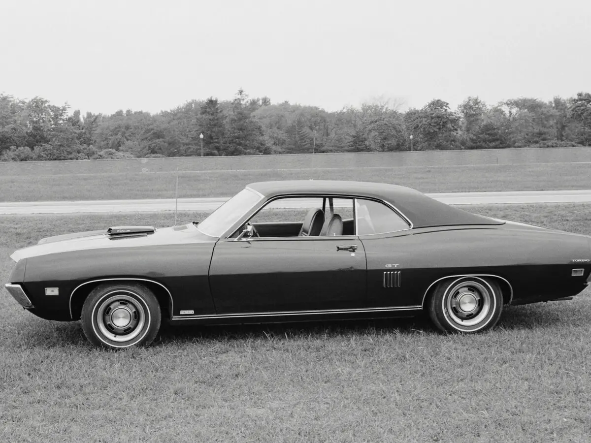 Ford Torino II Купе-хардтоп — сүрөт 2