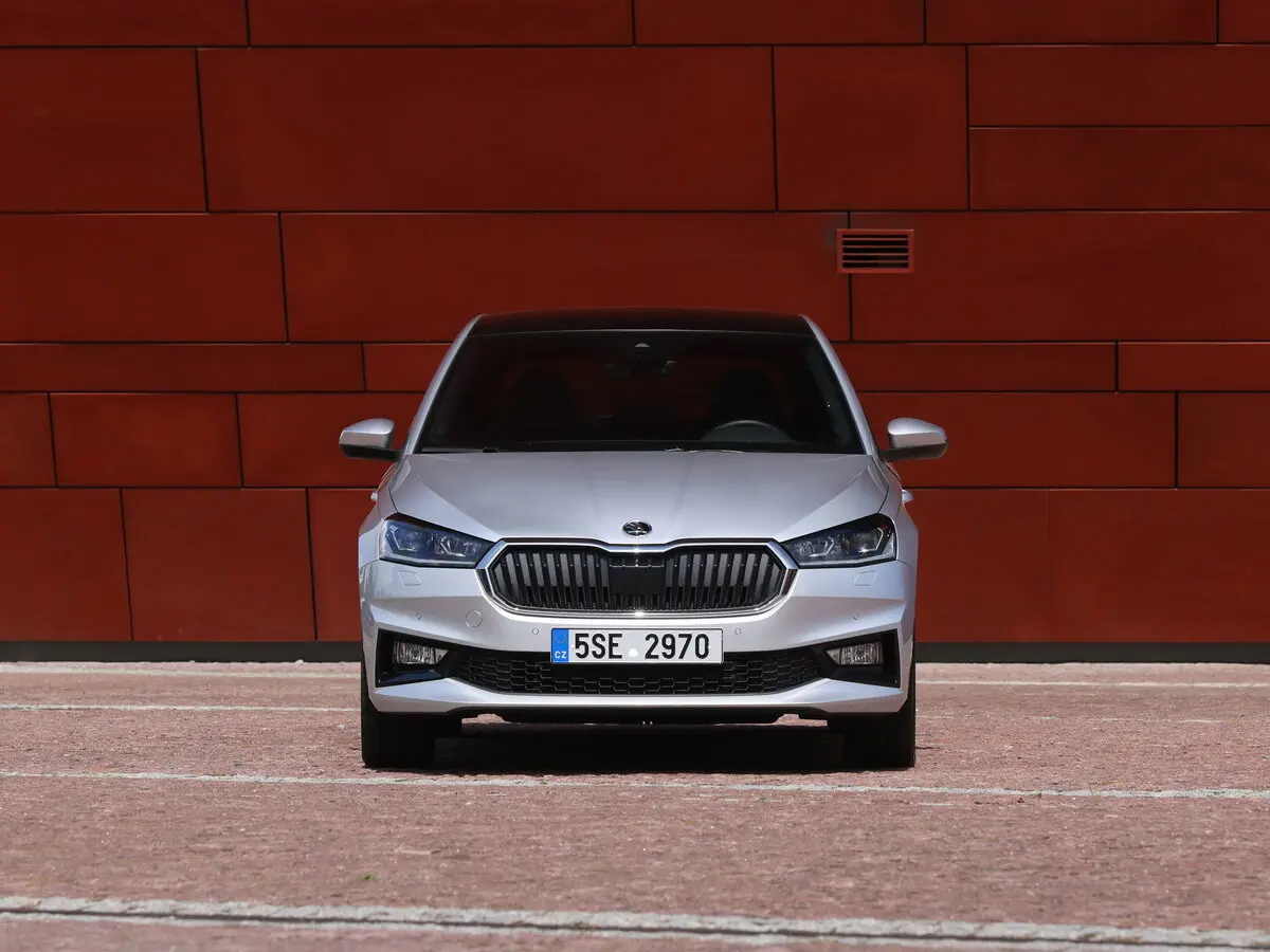 Skoda Fabia IV Хэтчбек 5 дв. — фото 3