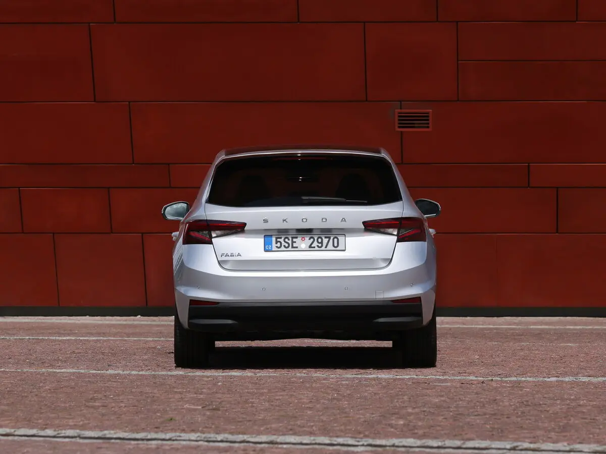 Skoda Fabia IV Хэтчбек 5 дв. — фото 4