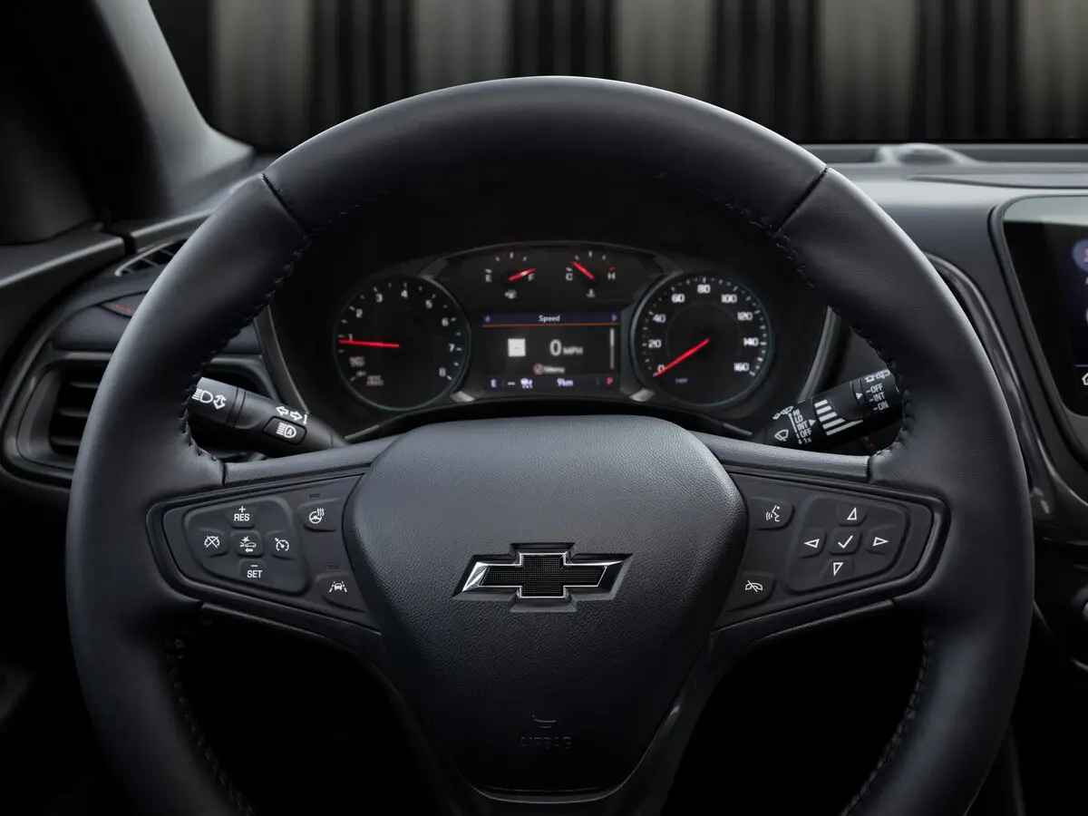 Chevrolet Equinox III Рестайлинг Внедорожник 5 дв. — сүрөт 8