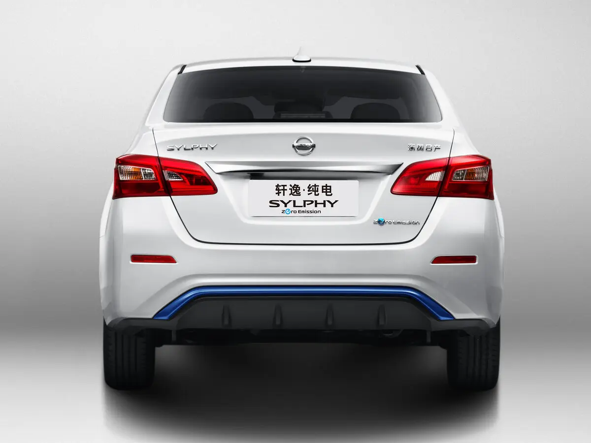 Nissan Sylphy Zero Emission Седан — 照片 4