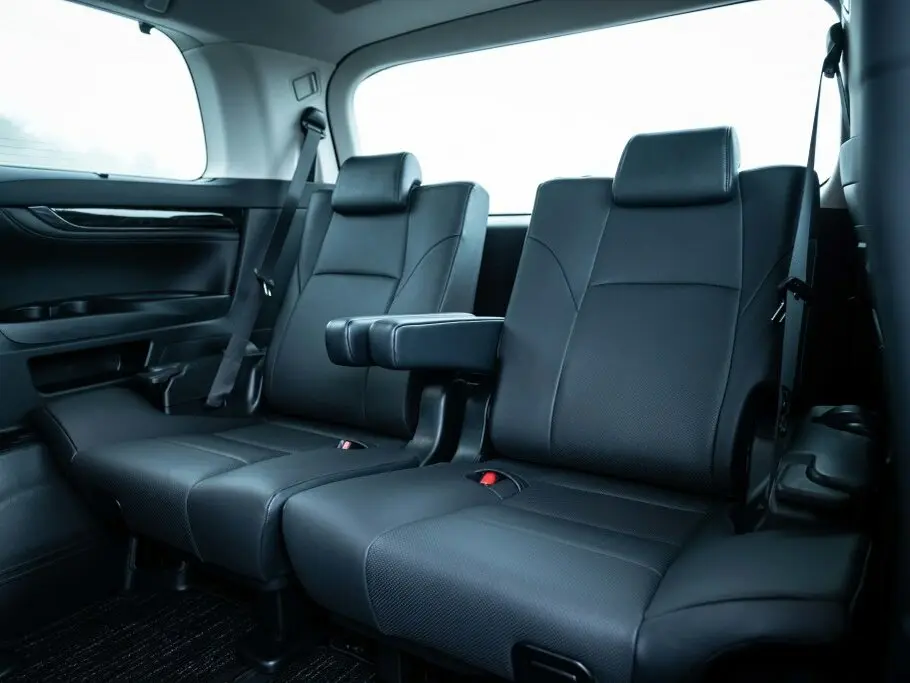 Toyota Vellfire II Рестайлинг Минивэн — фото 10