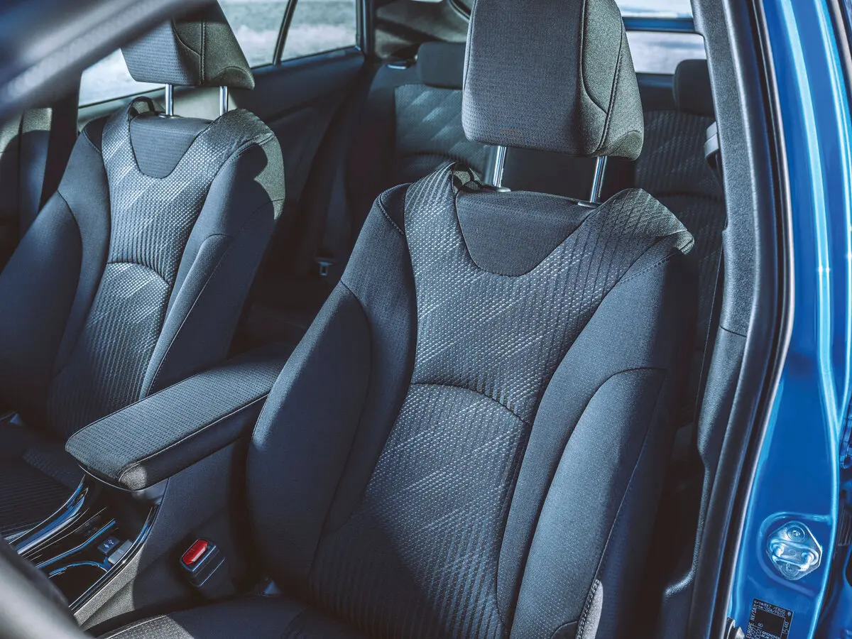 Toyota Prius IV Рестайлинг (XW50) Лифтбек — фото 7