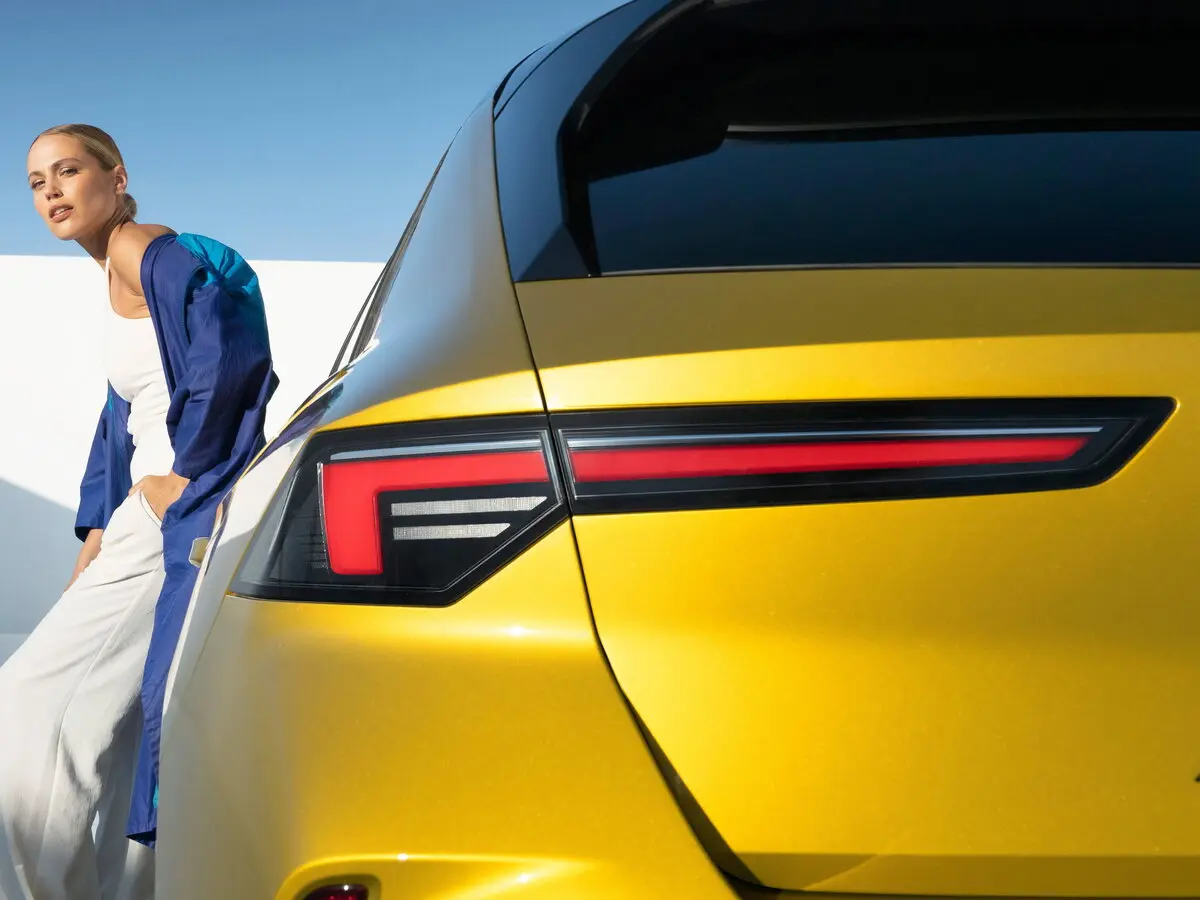 Opel Astra L Хэтчбек 5 дв. — фото 15