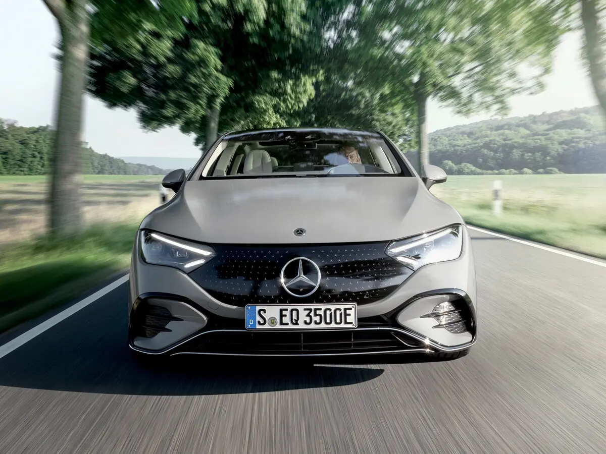 Mercedes-Benz EQE 2022 – н.в. Седан — сүрөт 4