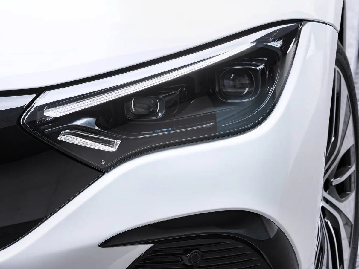 Mercedes-Benz EQE 2022 – н.в. Седан — сүрөт 16