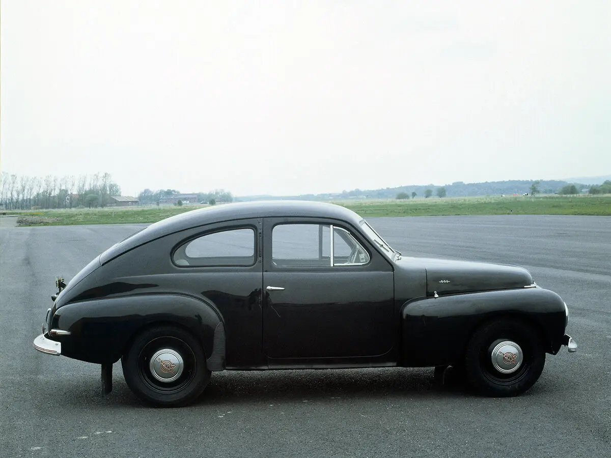 Volvo PV444 1947 – 1958 Хэтчбек 3 дв. — photo 2