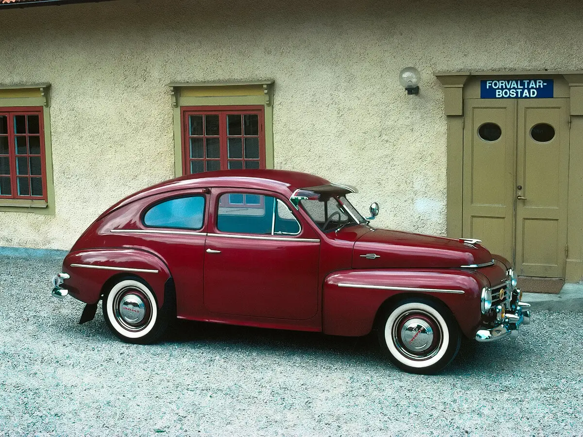 Volvo PV444 1947 – 1958 Хэтчбек 3 дв. — photo 3