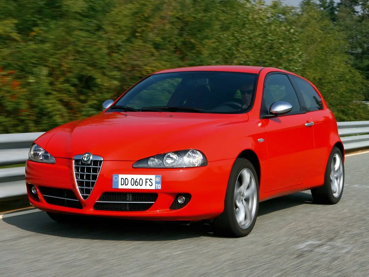 Alfa Romeo 147 I Рестайлинг Хэтчбек 3 дв.