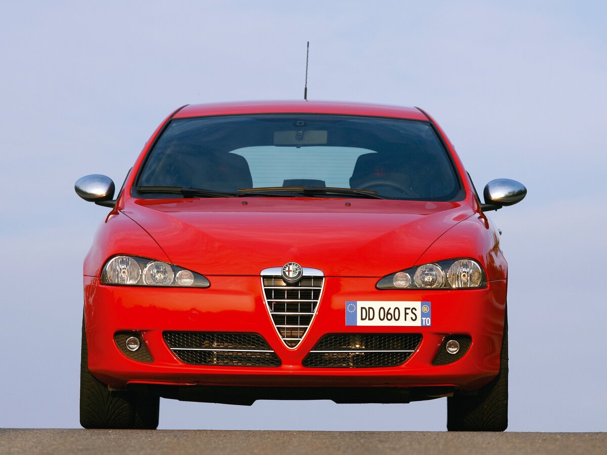 Alfa Romeo 147 I Рестайлинг Хэтчбек 3 дв. — фото 3