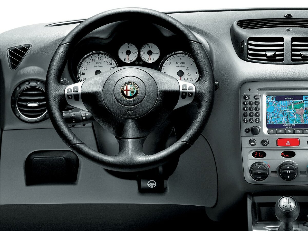 Alfa Romeo 147 I Рестайлинг Хэтчбек 3 дв.