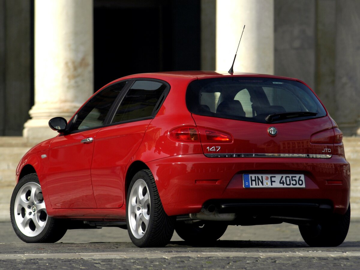 Alfa Romeo 147 I Рестайлинг Хэтчбек 5 дв.