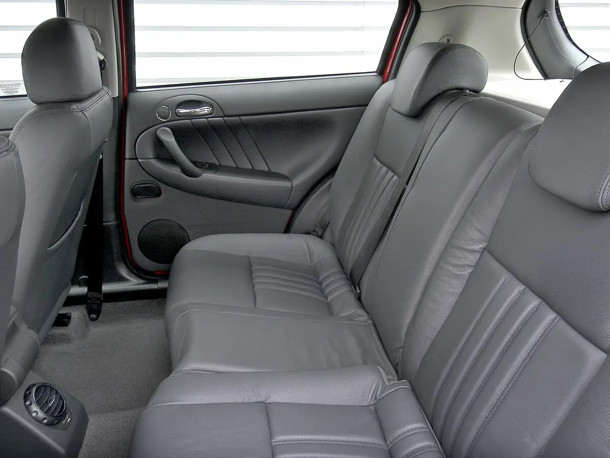 Alfa Romeo 147 I Рестайлинг Хэтчбек 5 дв. — сүрөт 11