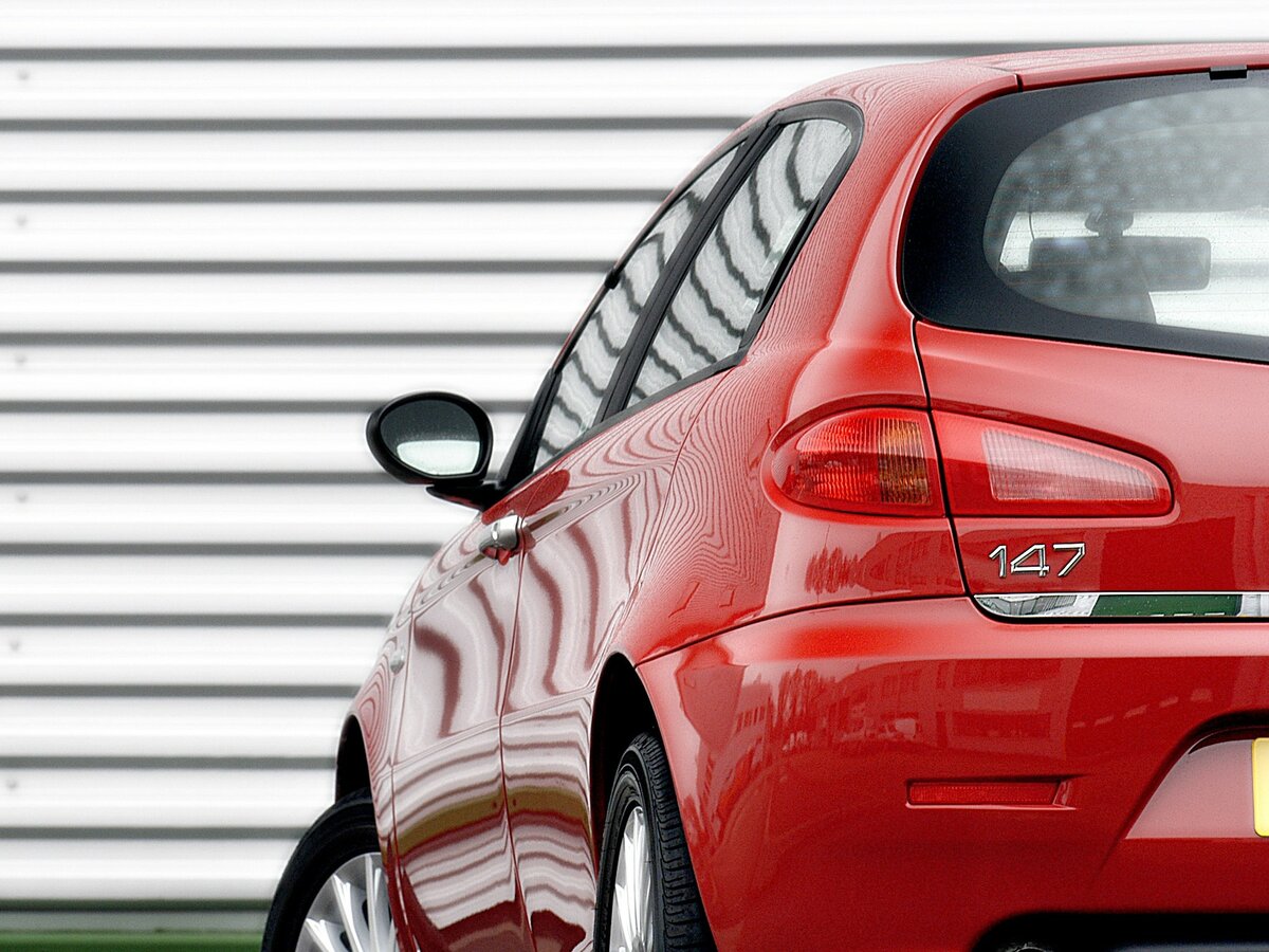 Alfa Romeo 147 I Рестайлинг Хэтчбек 5 дв.