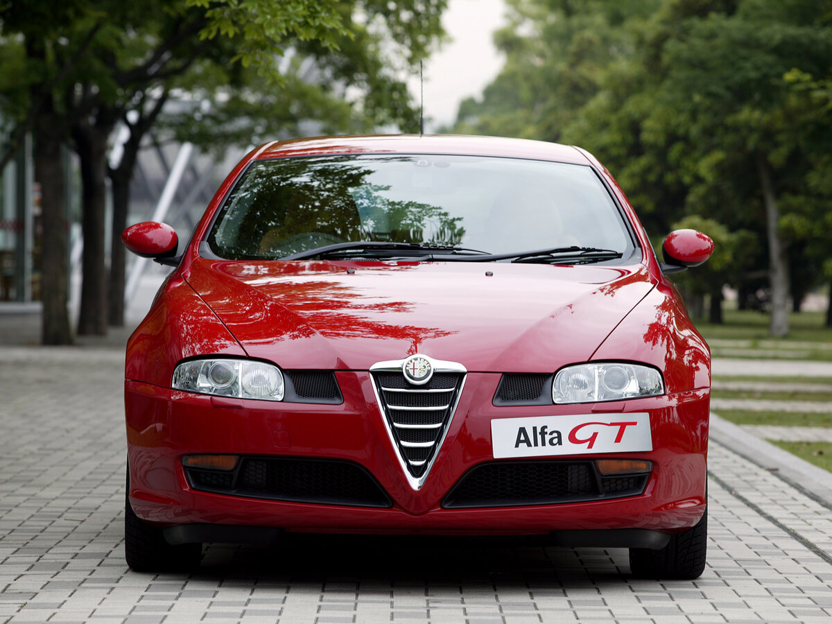 Alfa Romeo GT 2003 – 2010 Купе — фото 3